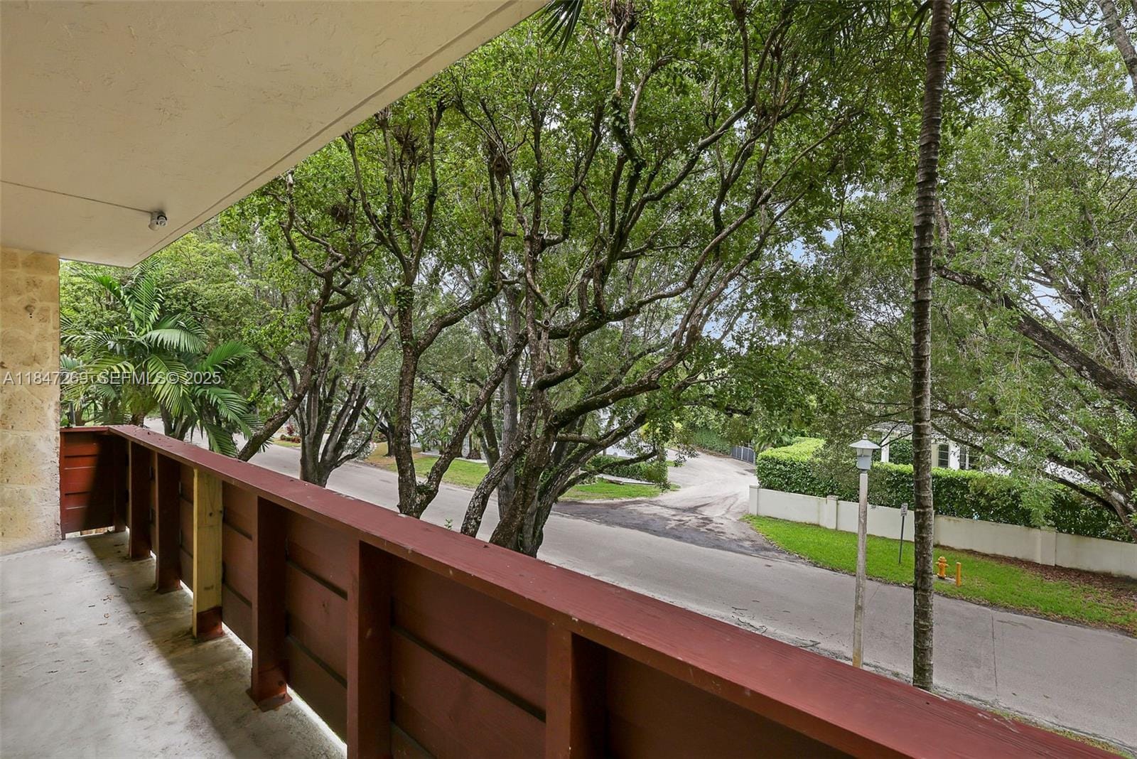 1205 Mariposa Avenue 320, Coral Gables, FL 33146 photo 18