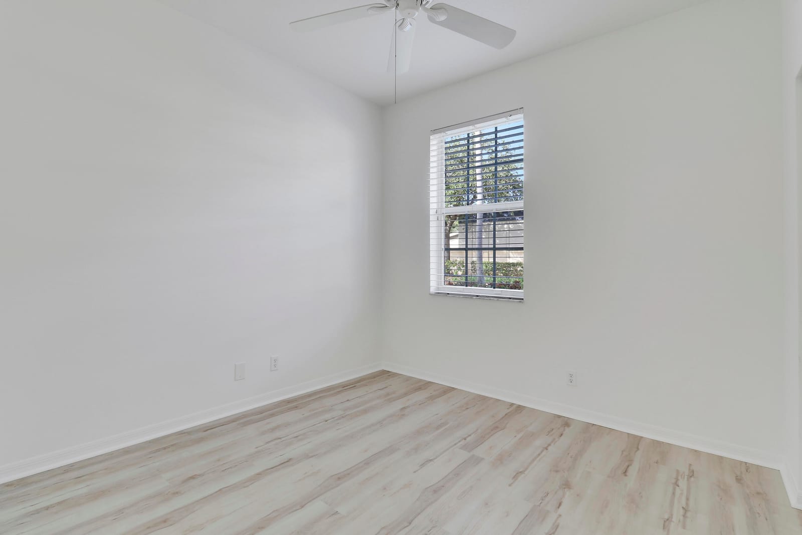 110 Lighthouse Circle A, Tequesta, FL 33469 photo 22