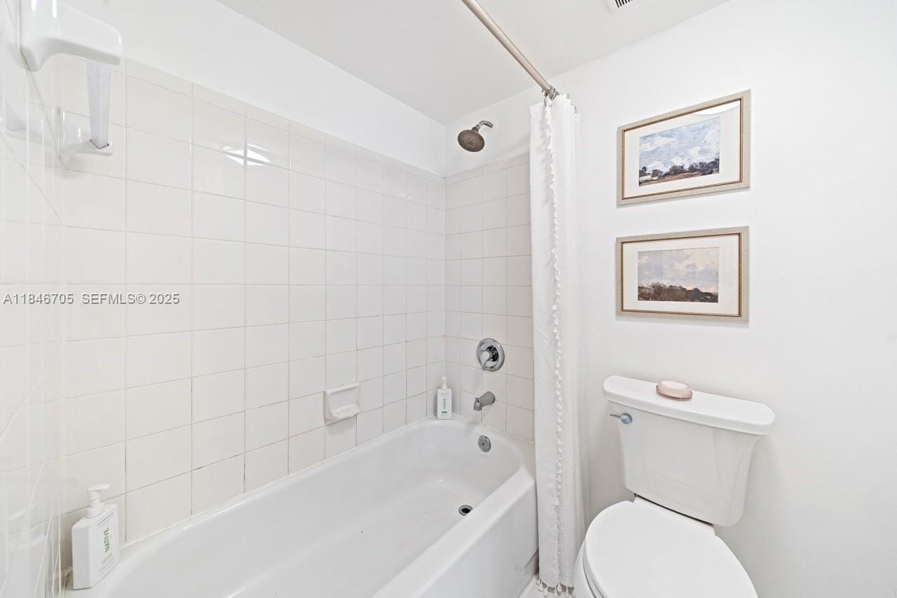2861 NE 185th Street 305, Aventura, FL 33180 photo 18