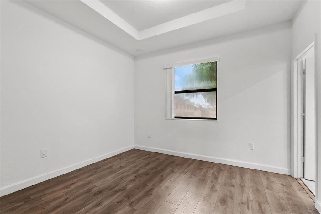 340 NE 208th Terrace 340 — photo 8