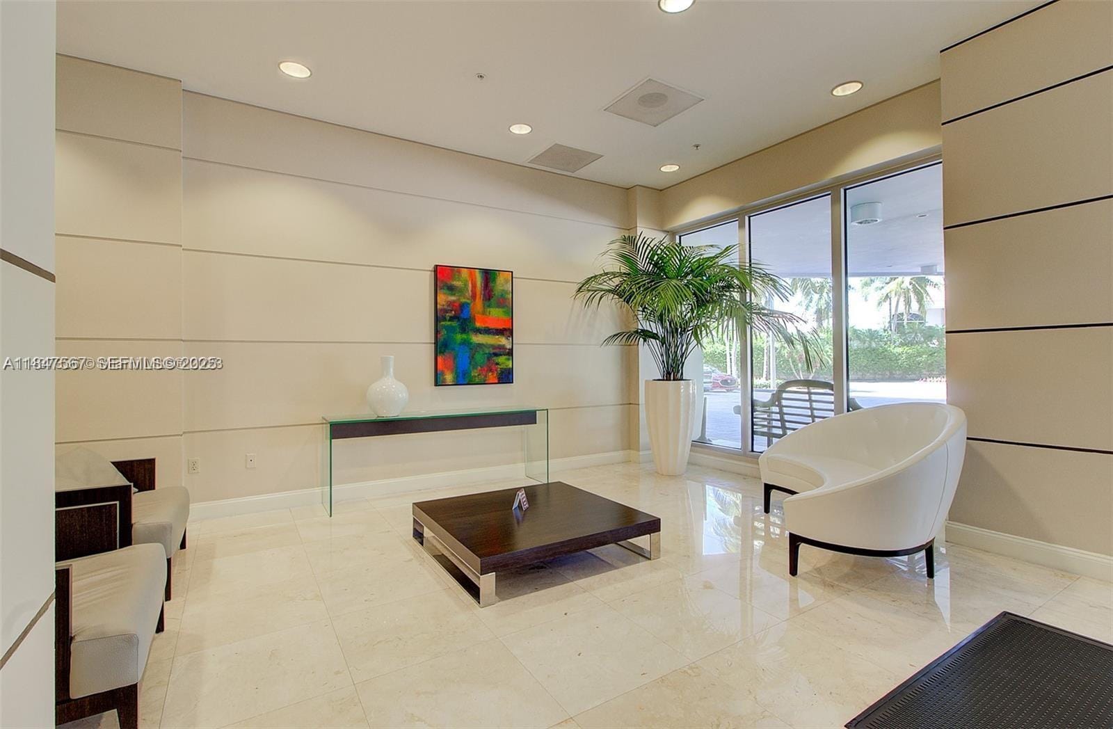 19380 Collins Avenue 802 — photo 3