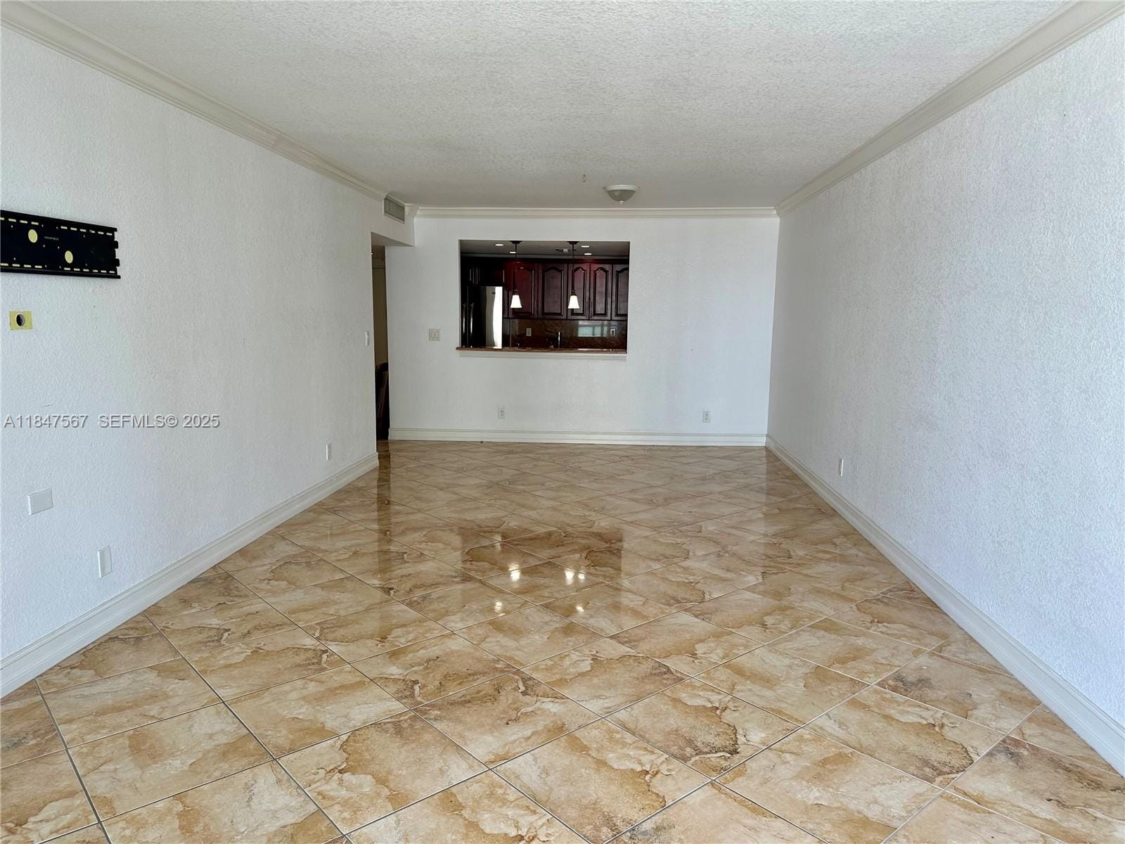 19380 Collins Avenue 802 — photo 8
