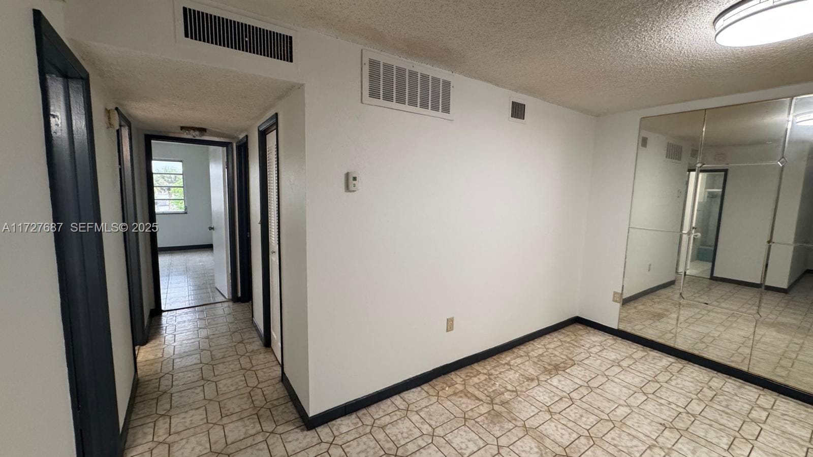 160 NE 203rd Terrace 18, Miami Gardens, FL 33179 photo 25