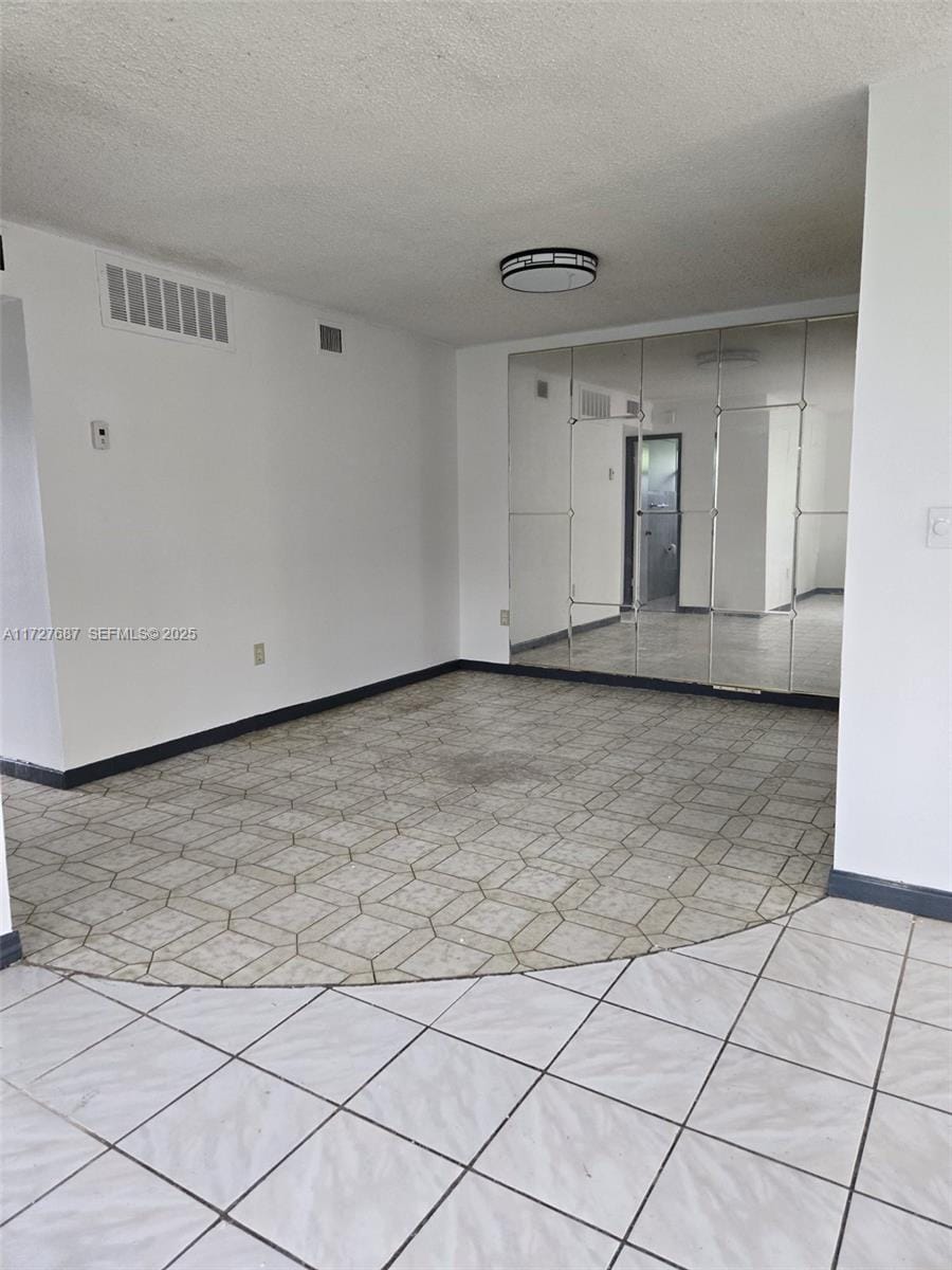 160 NE 203rd Terrace 18 — photo 8