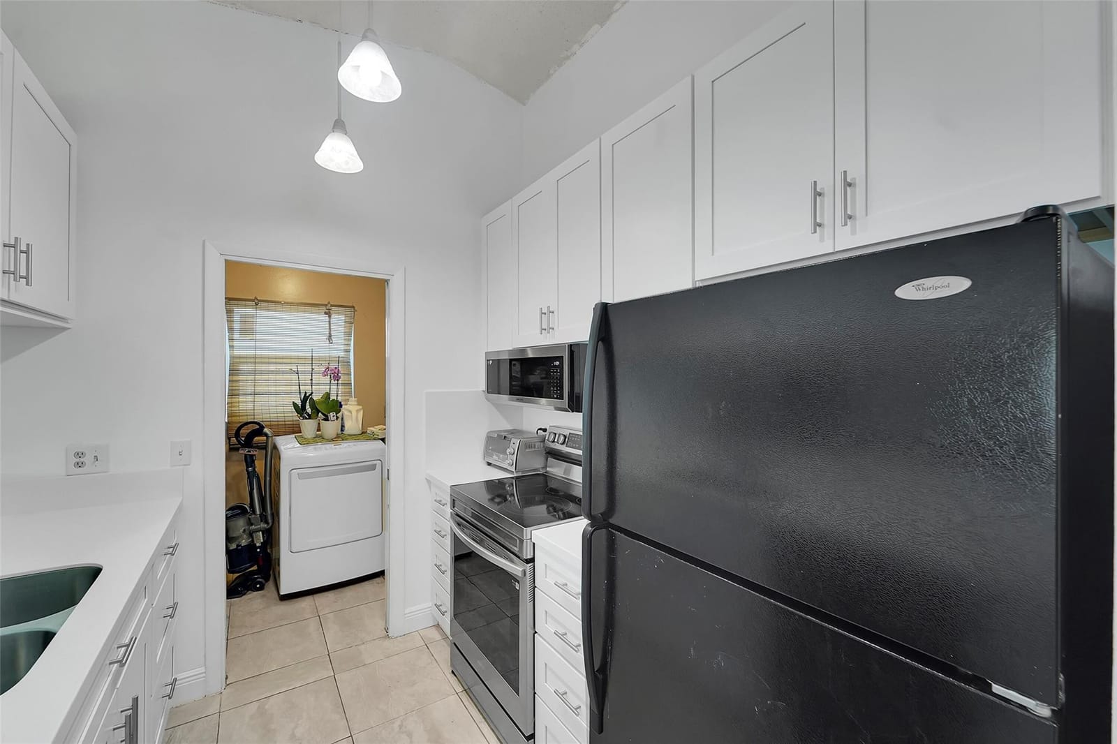 8350 NW 46th Street — photo 3