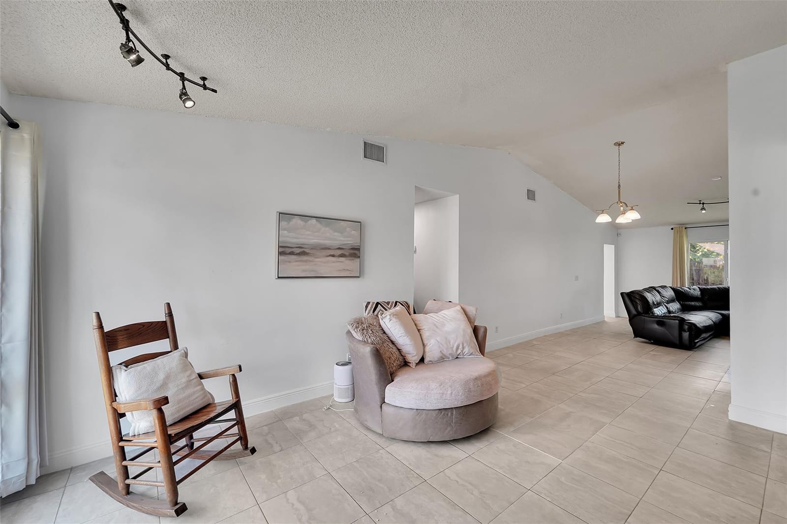 8350 NW 46th Street — photo 7