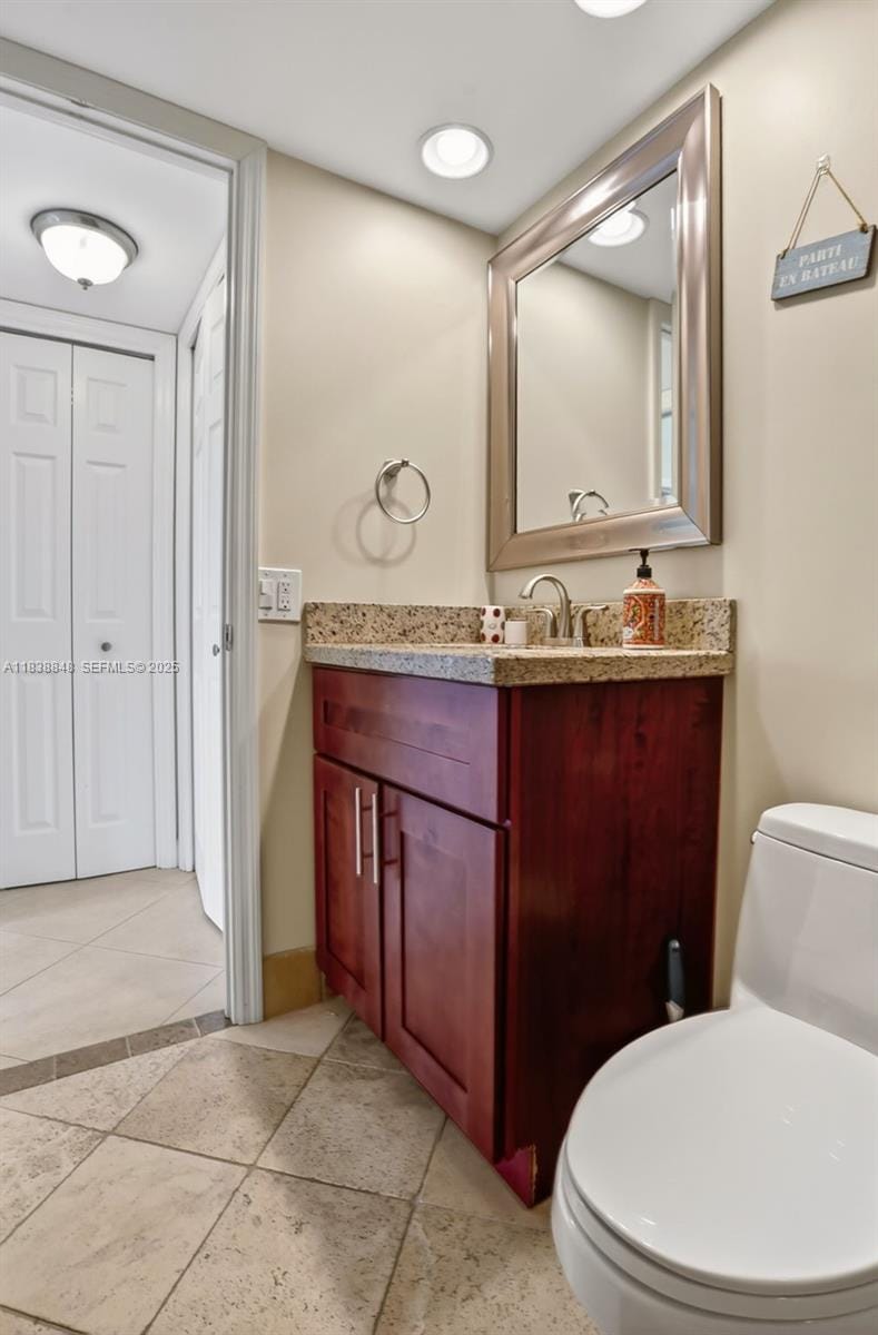 2901 S Palm Aire Drive 608 — photo 12