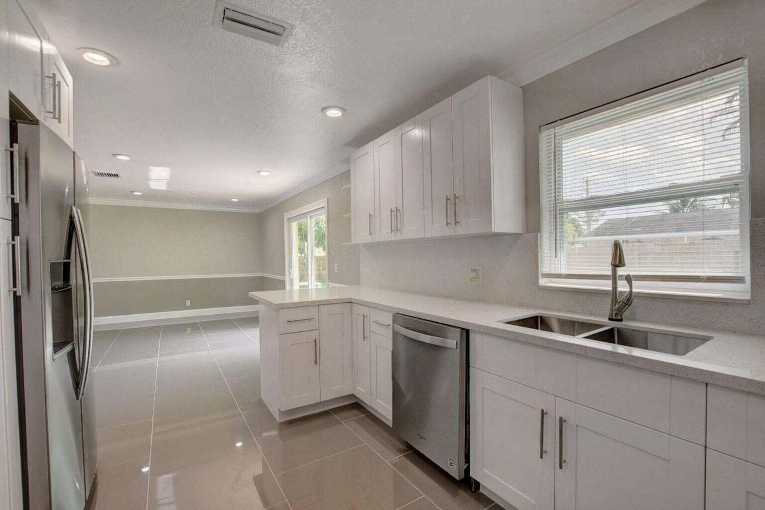 3020 Tropical Trail, Lake Worth, FL 33462 photo 6