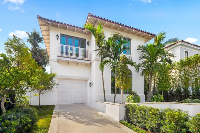 422 Australian Avenue, sold in Royal Park, Oakland Park, FL