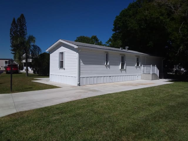 267 Nightingale Avenue, Sandhill Shores, Fort Pierce, FL