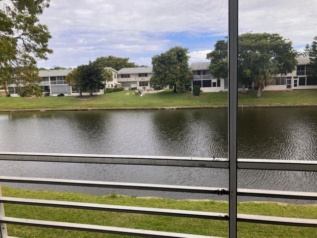 251 Dorchester K, sold in Dorchester Condo, West Palm Beach, FL