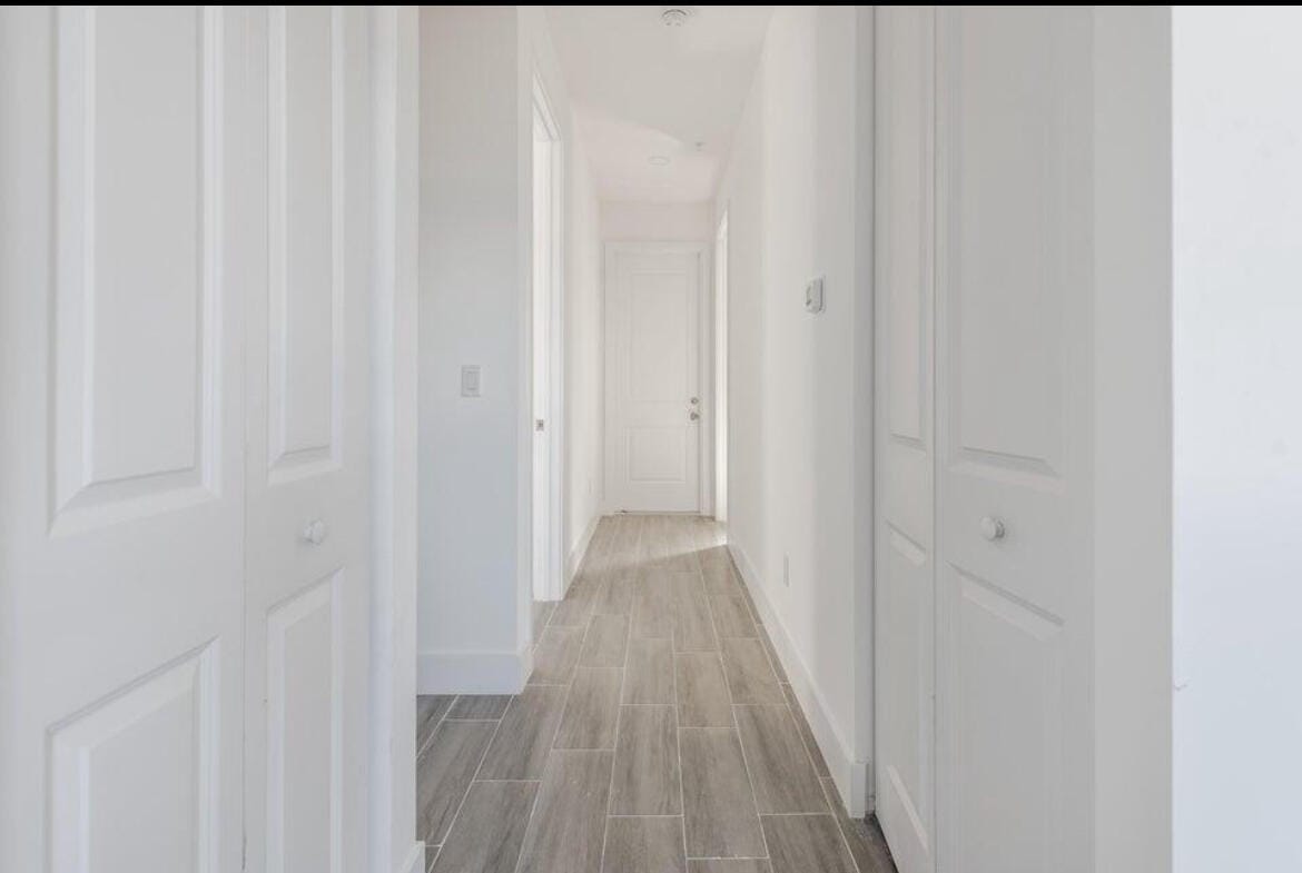 195 Rotonda Boulevard W Unit A-b-c — photo 9