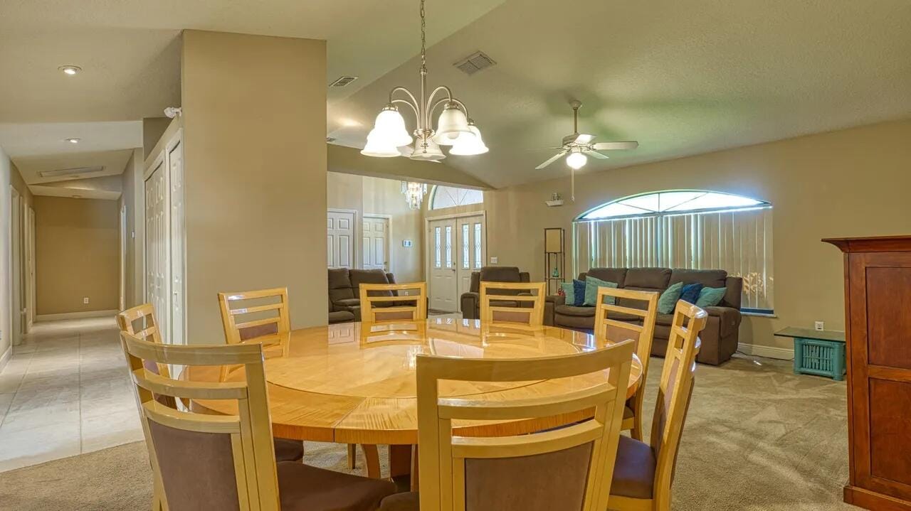 2312 SW Kent Circle — photo 4