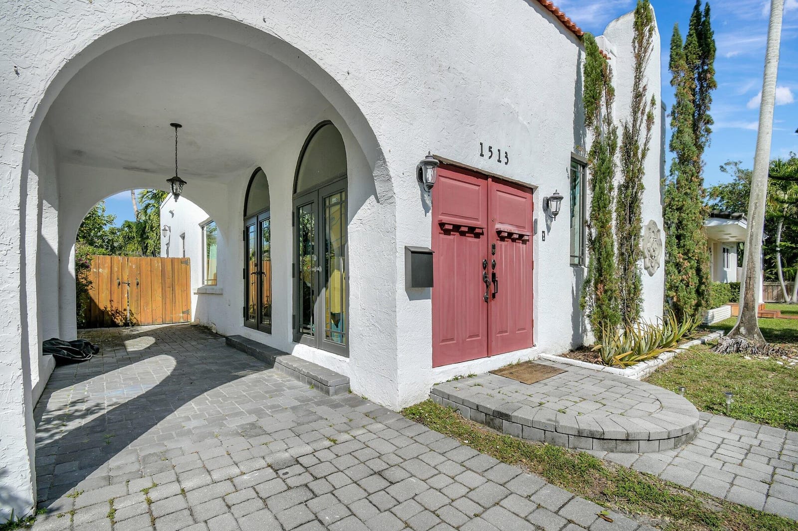 1513 Adams Street — photo 4