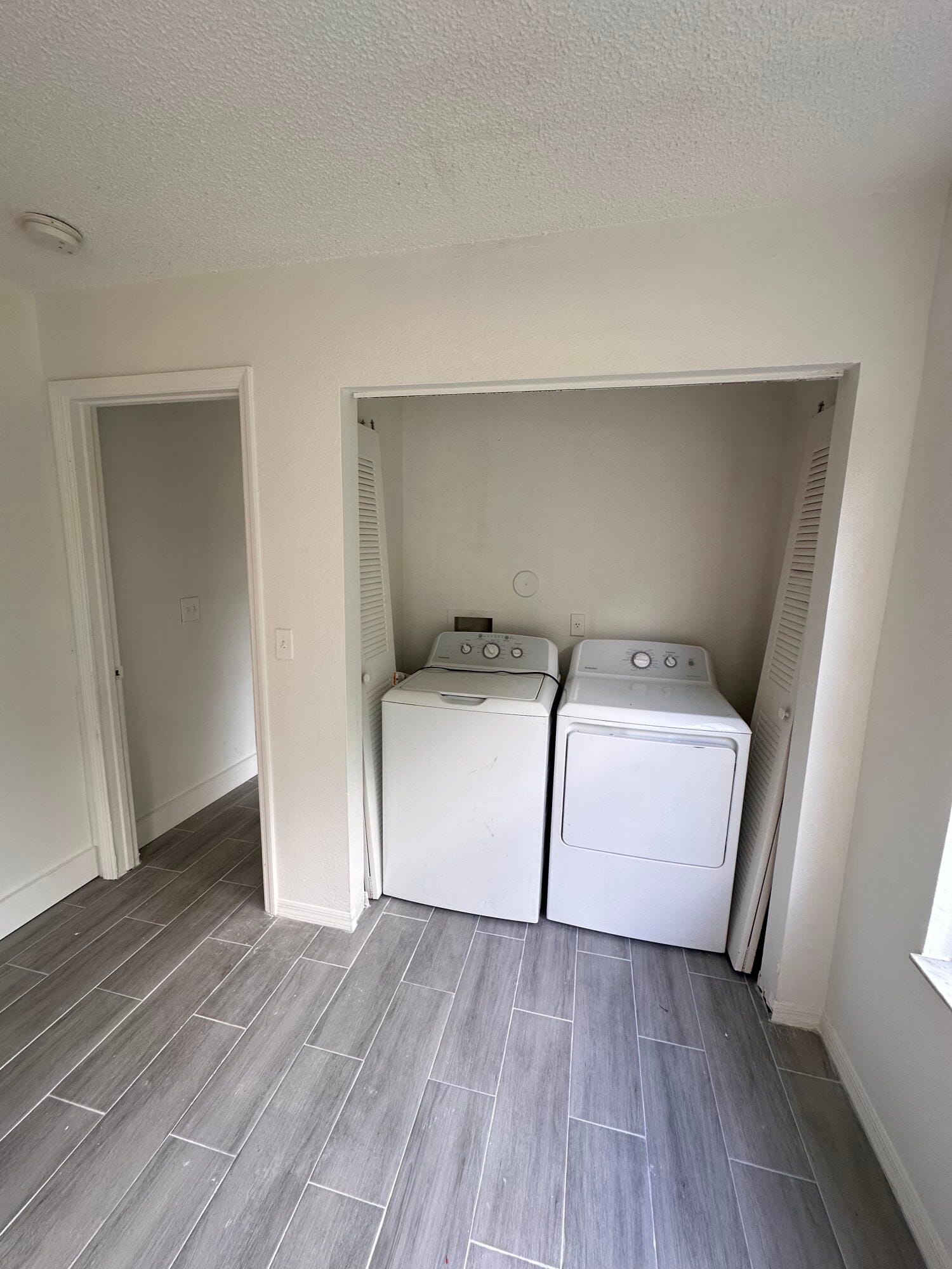 1401 Village Boulevard 1512 — photo 8