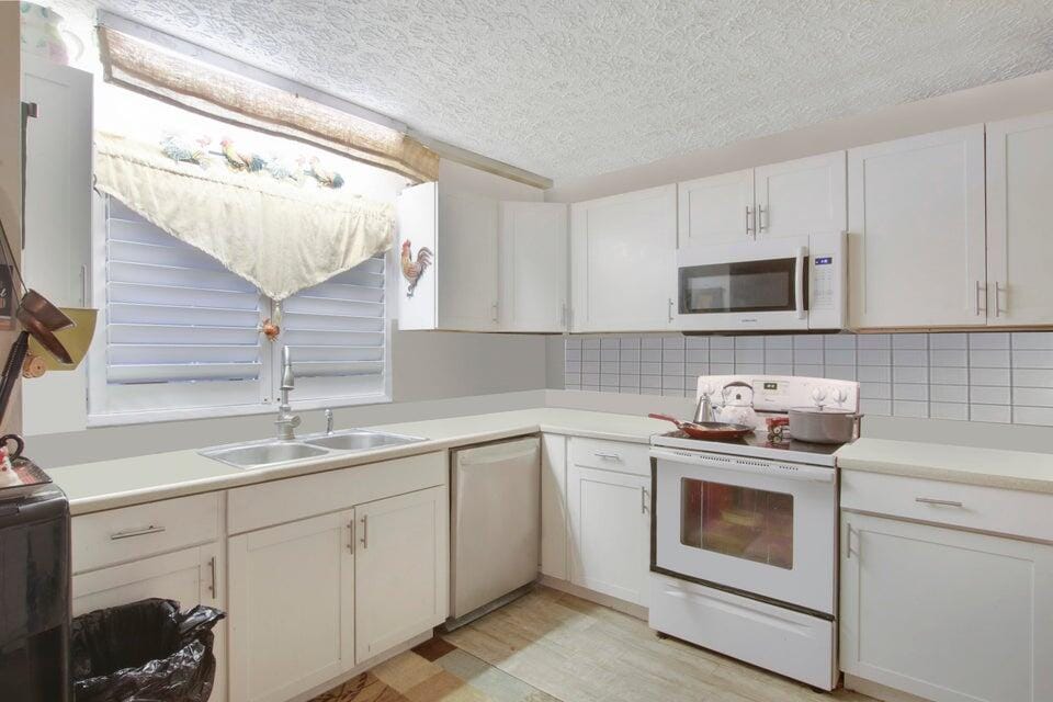 11099 Ridge Avenue — photo 4