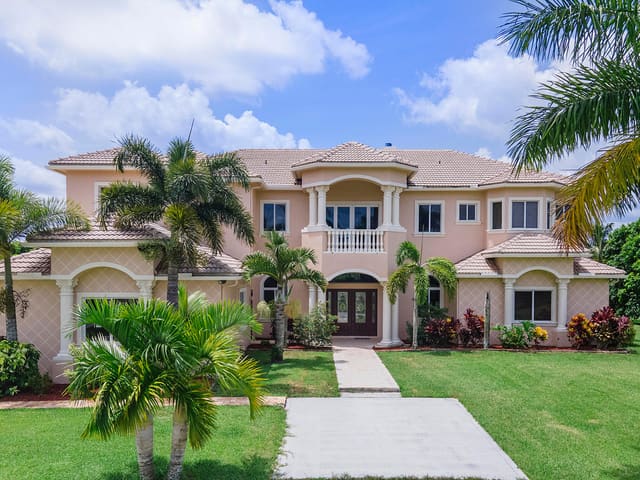 19682 Egret Lane, Loxahatchee, FL 33470