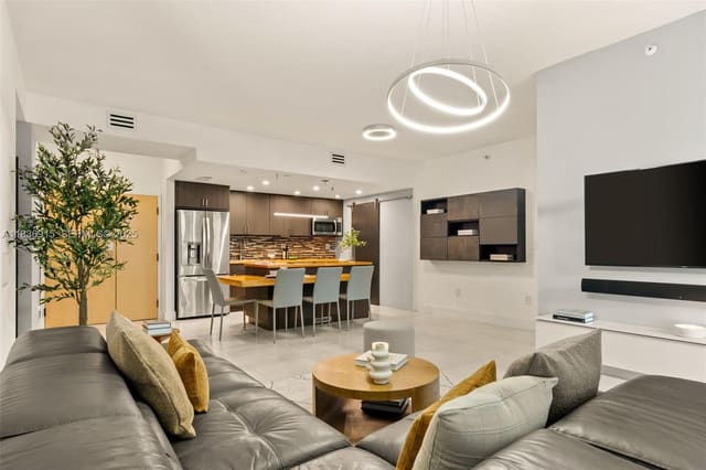 9755 NW 52nd Street 206, Doral, FL 33178