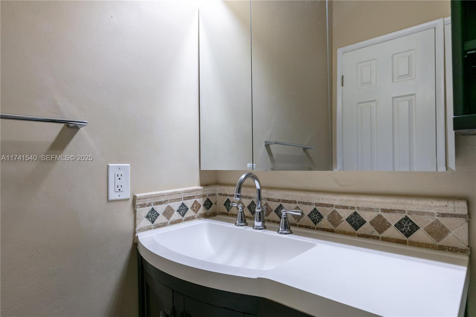 3131 S Ocean Drive 211 — photo 11