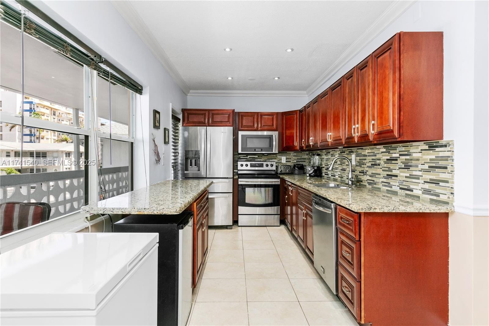 3131 S Ocean Drive 211 — photo 5
