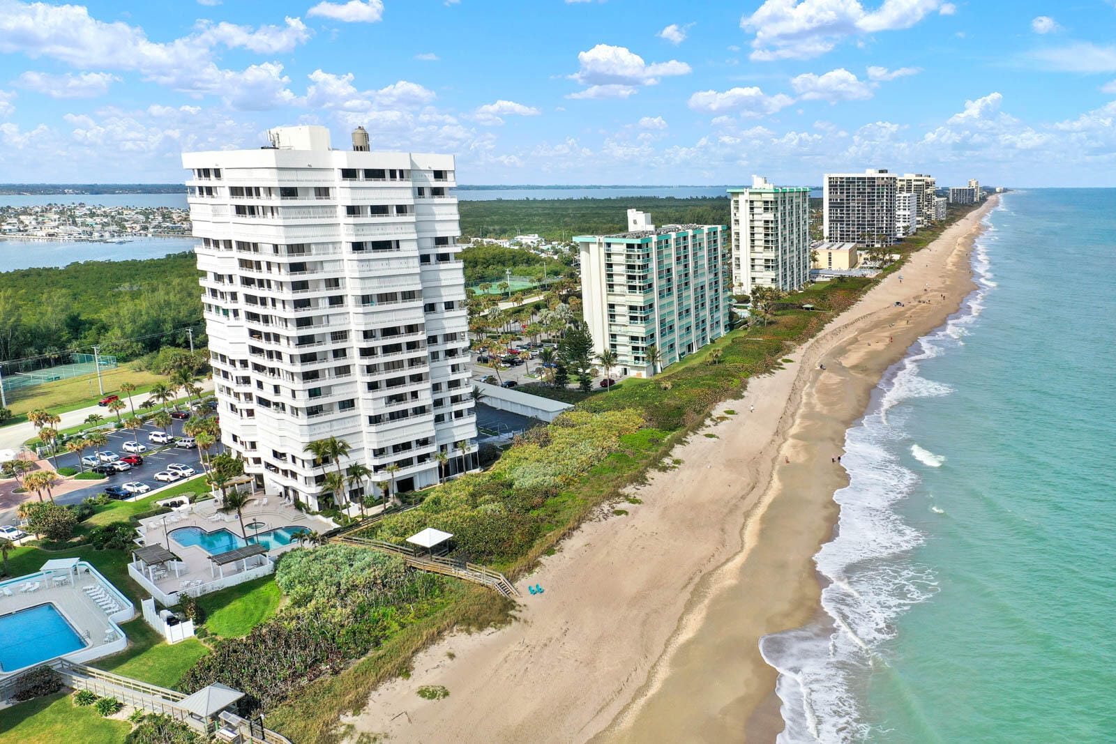 9950 S Ocean Drive 1005 — photo 4