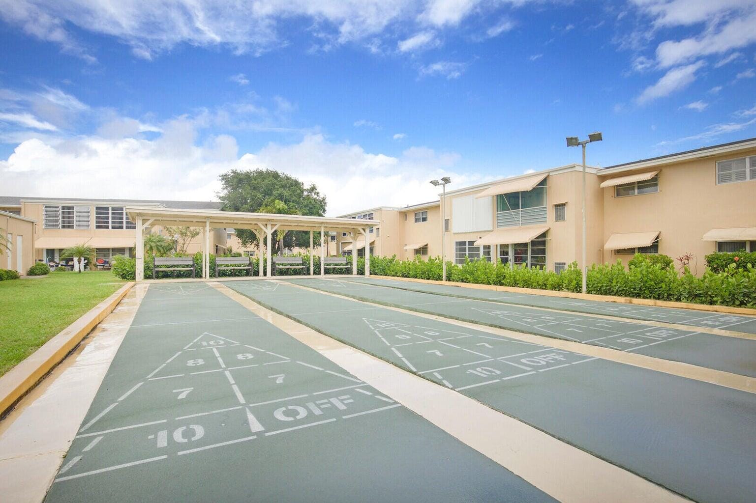 2223 NE 1st Court 105, Boynton Beach, FL 33435 photo 18