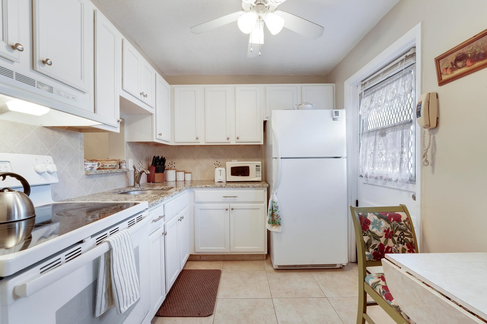 2223 NE 1st Court 105, Boynton Beach, FL 33435 photo 4