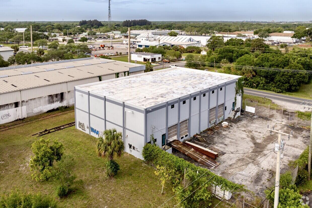 3490 Oleander Avenue, Fort Pierce, FL 34982, Fort Pierce