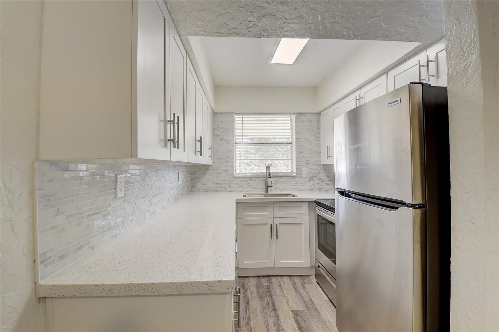 30 SE 13th Street B2 — photo 10