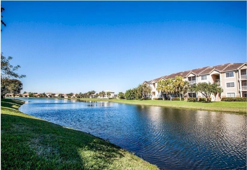 8935 Okeechobee Boulevard 204 — photo 4