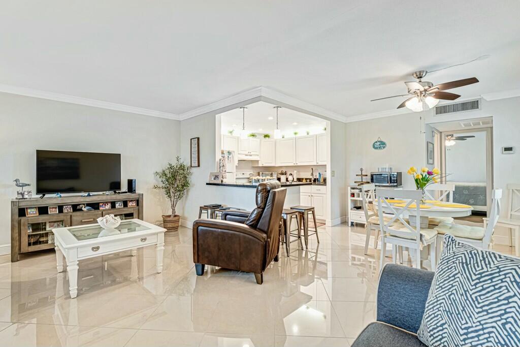 350 Tuscany G, Delray Beach, FL 33446, Delray Beach