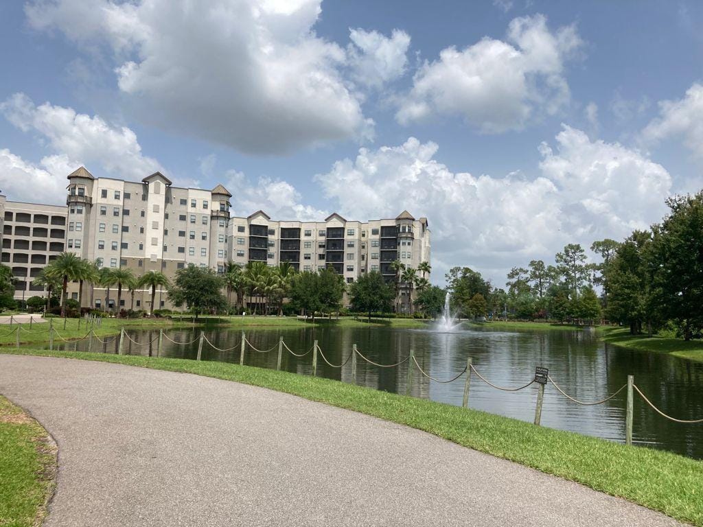 14501 Grove Resort Avenue — photo 11