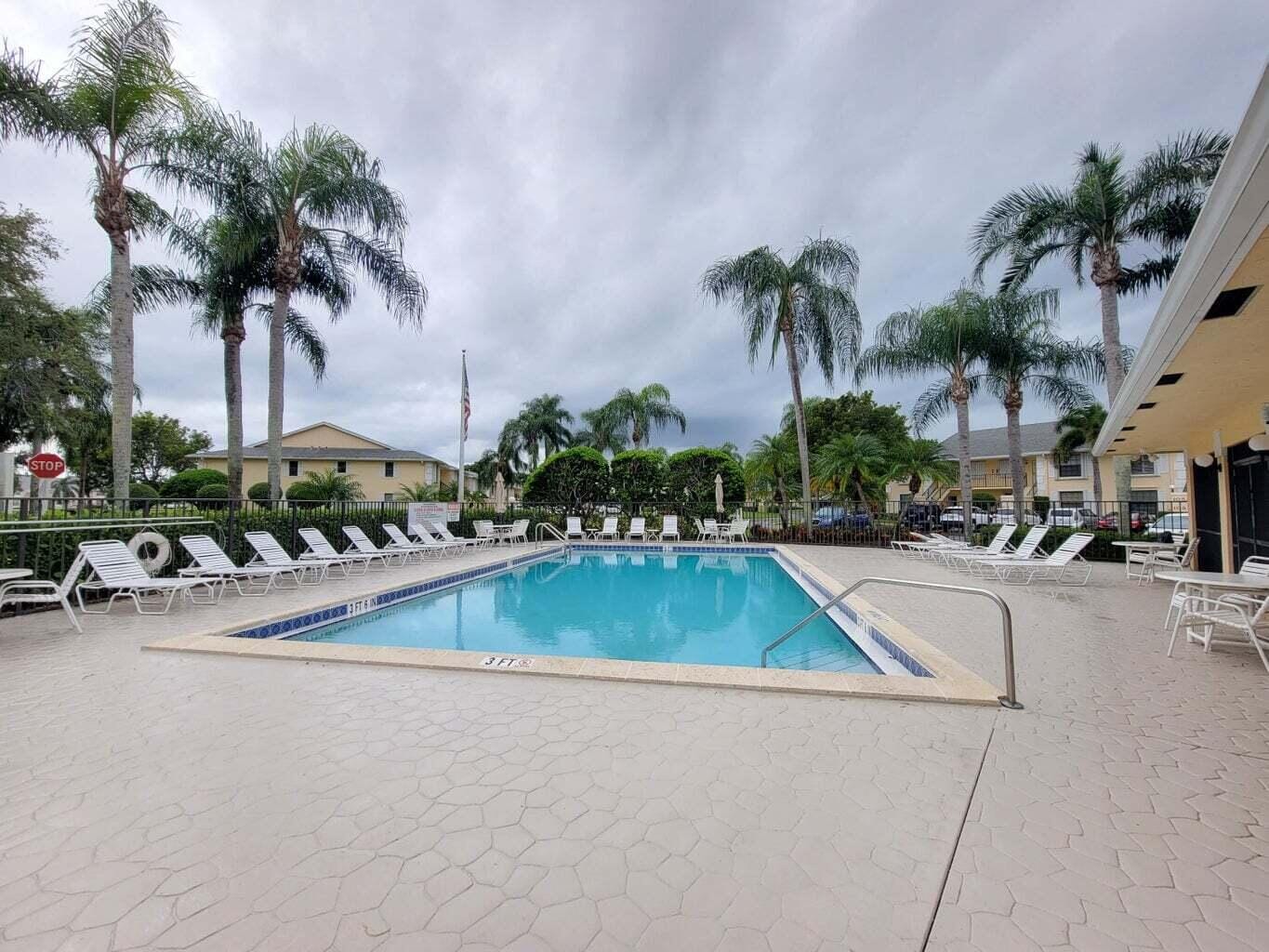 2041 Keystone Drive S B, Jupiter, FL 33458 photo 17