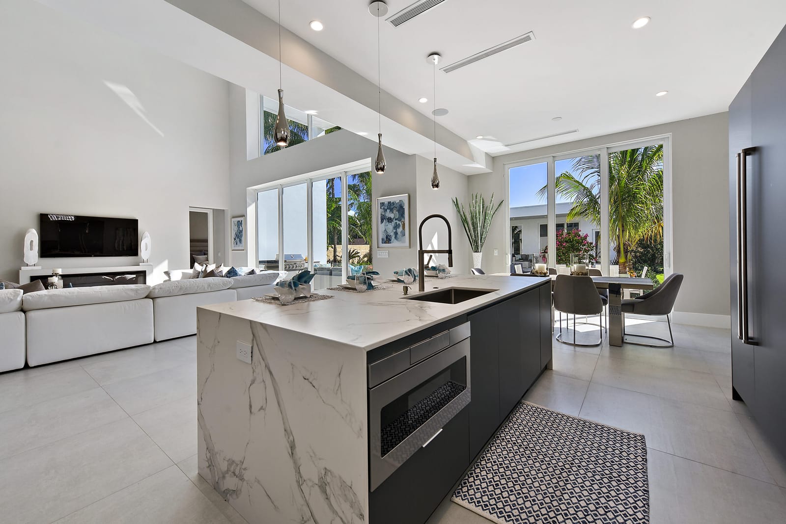 2627 NE 14th Street, Fort Lauderdale, FL 33304 photo 17