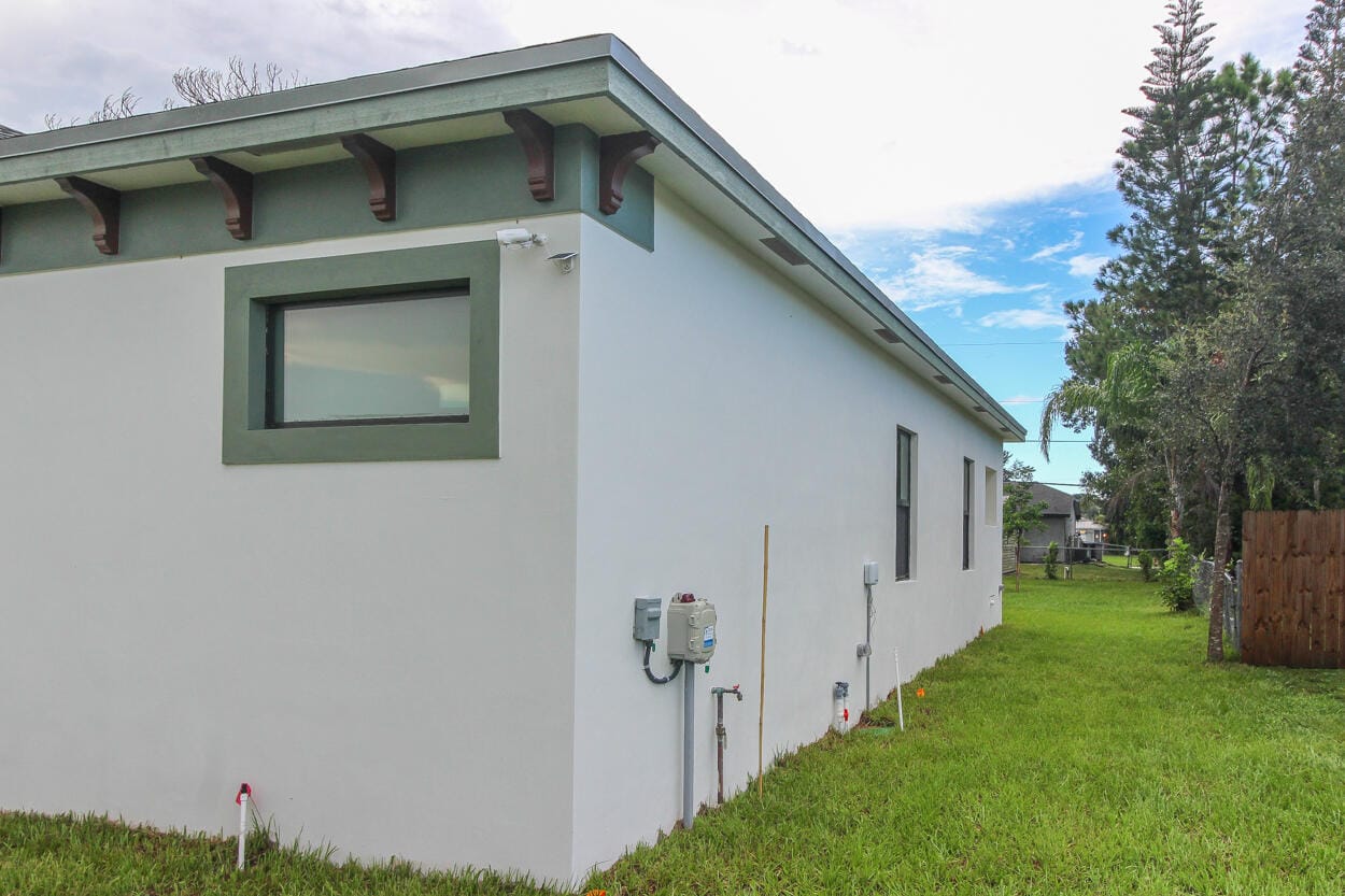 1143 SW Estaugh Avenue, Port St. Lucie, FL 34953 photo 13