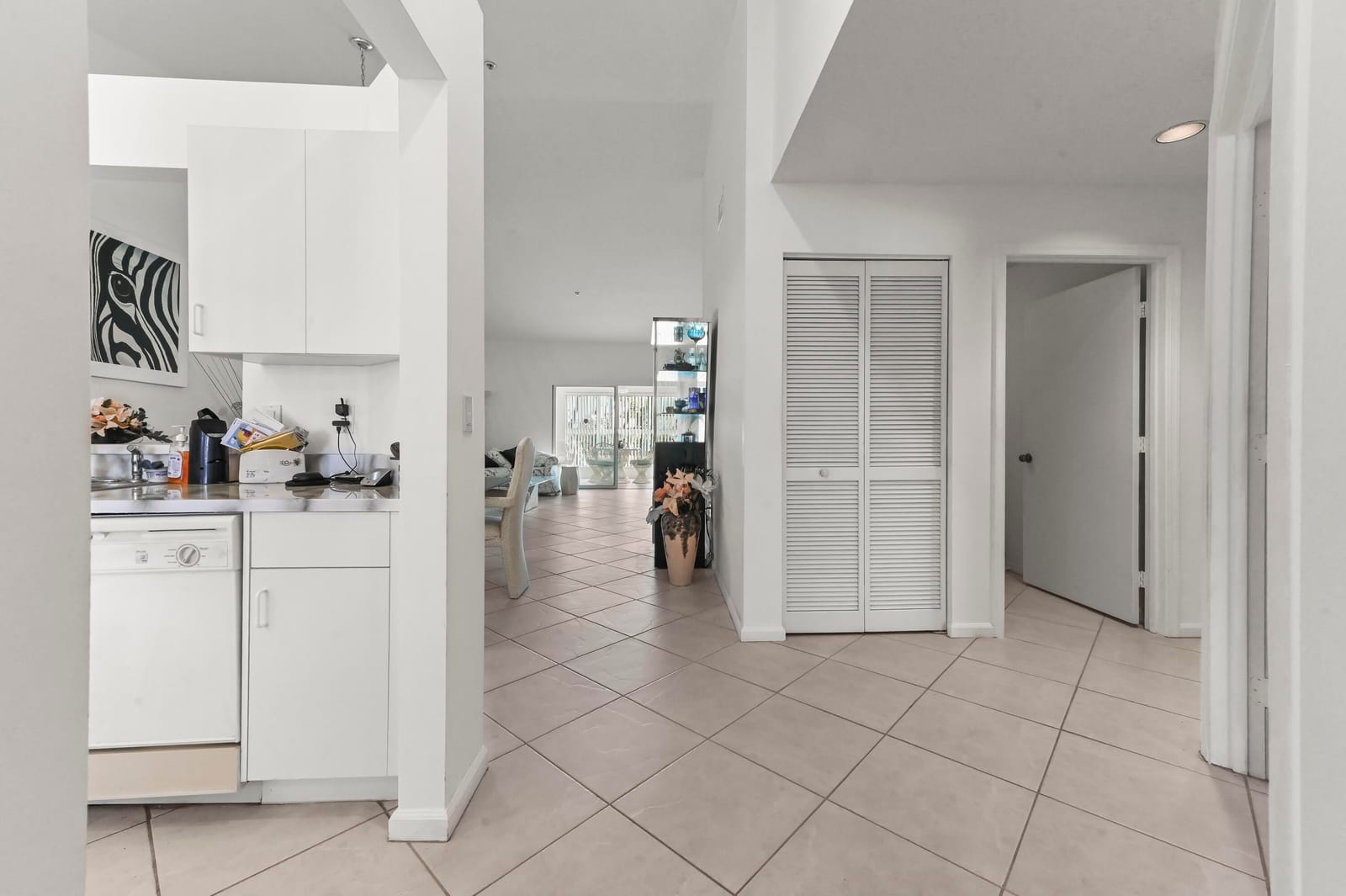 5952 Regal Glen Drive 207 — photo 2