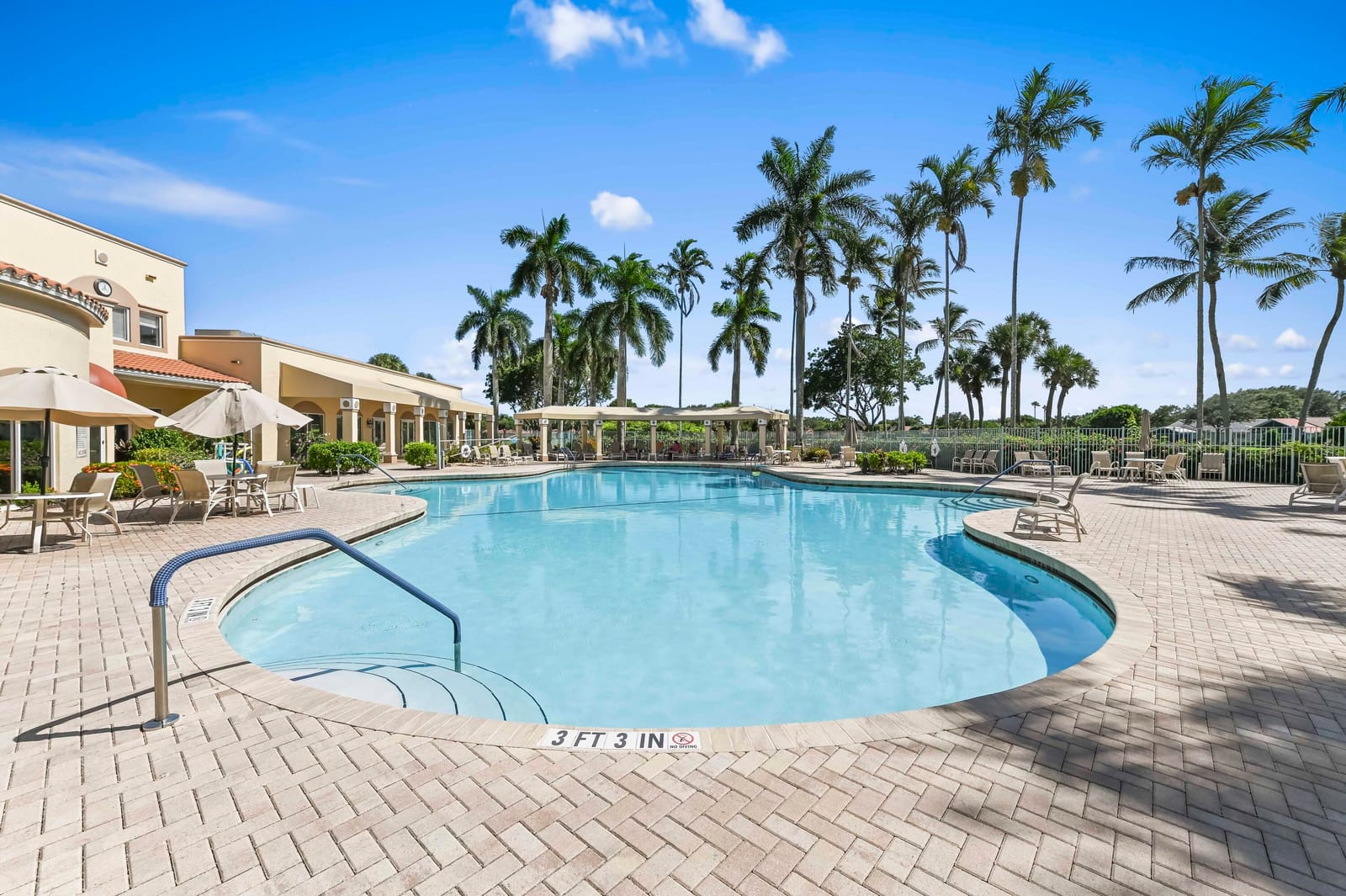 5952 Regal Glen Drive 207, Boynton Beach, FL 33437 photo 28
