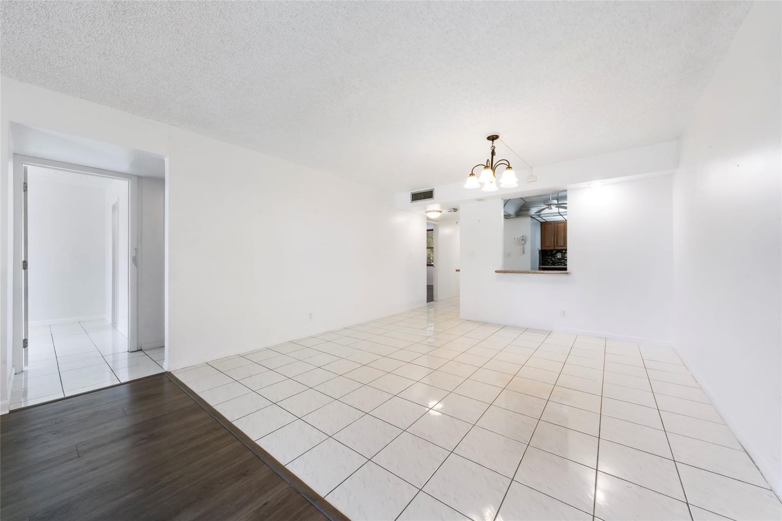 3150 W Rolling Hills Circle 210, Davie, FL 33328 photo 14