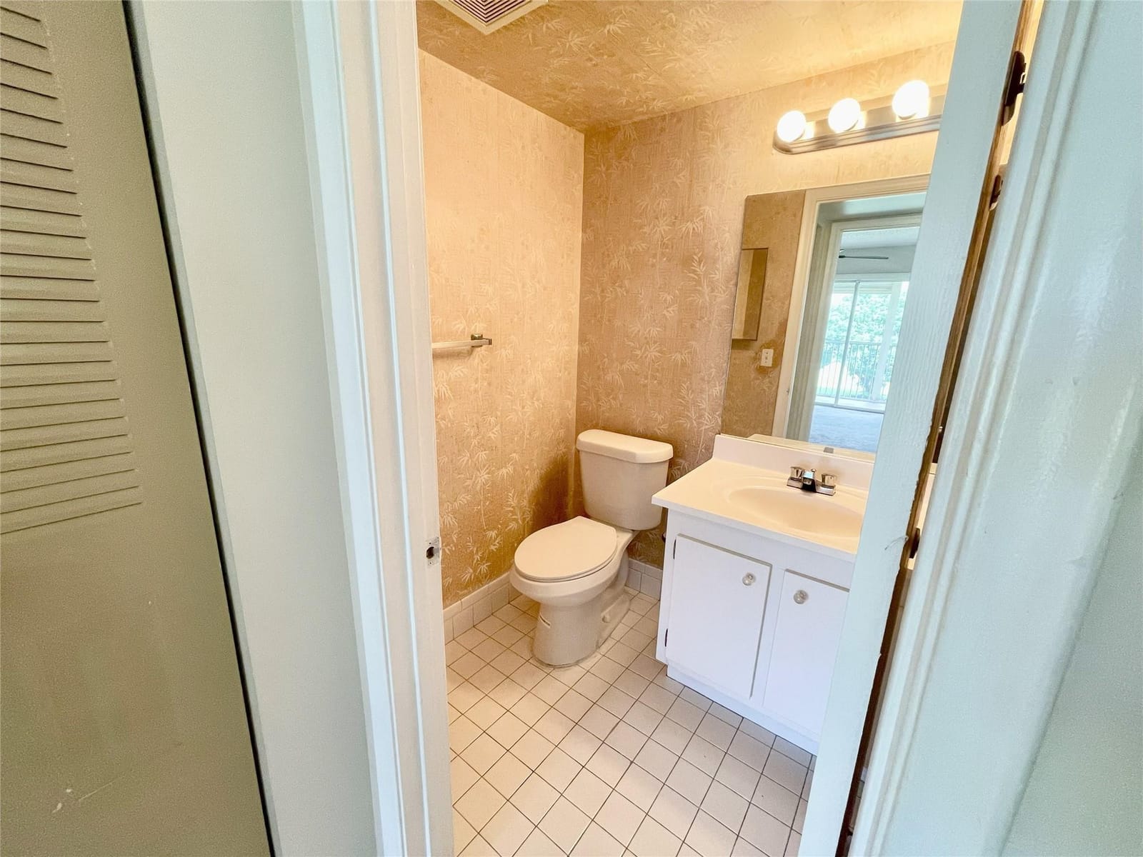 13155 SW 7th Court 305E, Pembroke Pines, FL 33027 photo 15