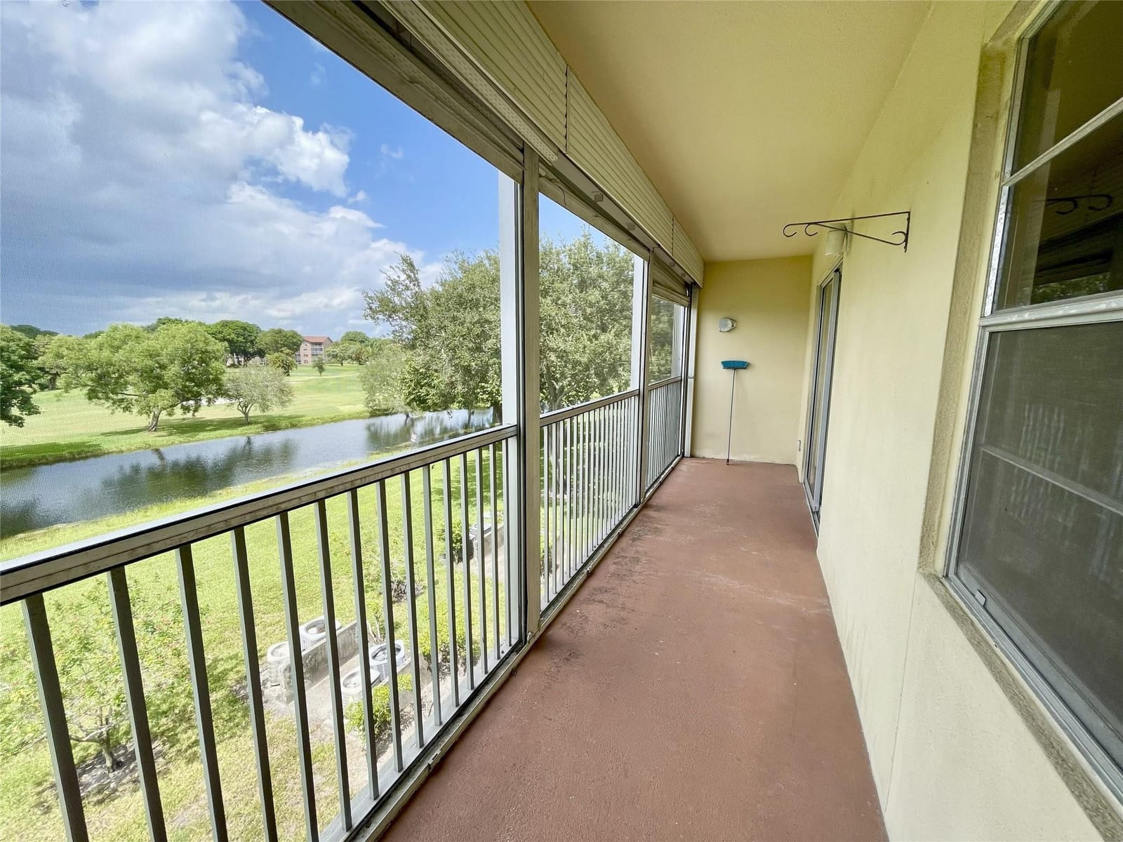 13155 SW 7th Court 305E, Pembroke Pines, FL 33027 photo 17