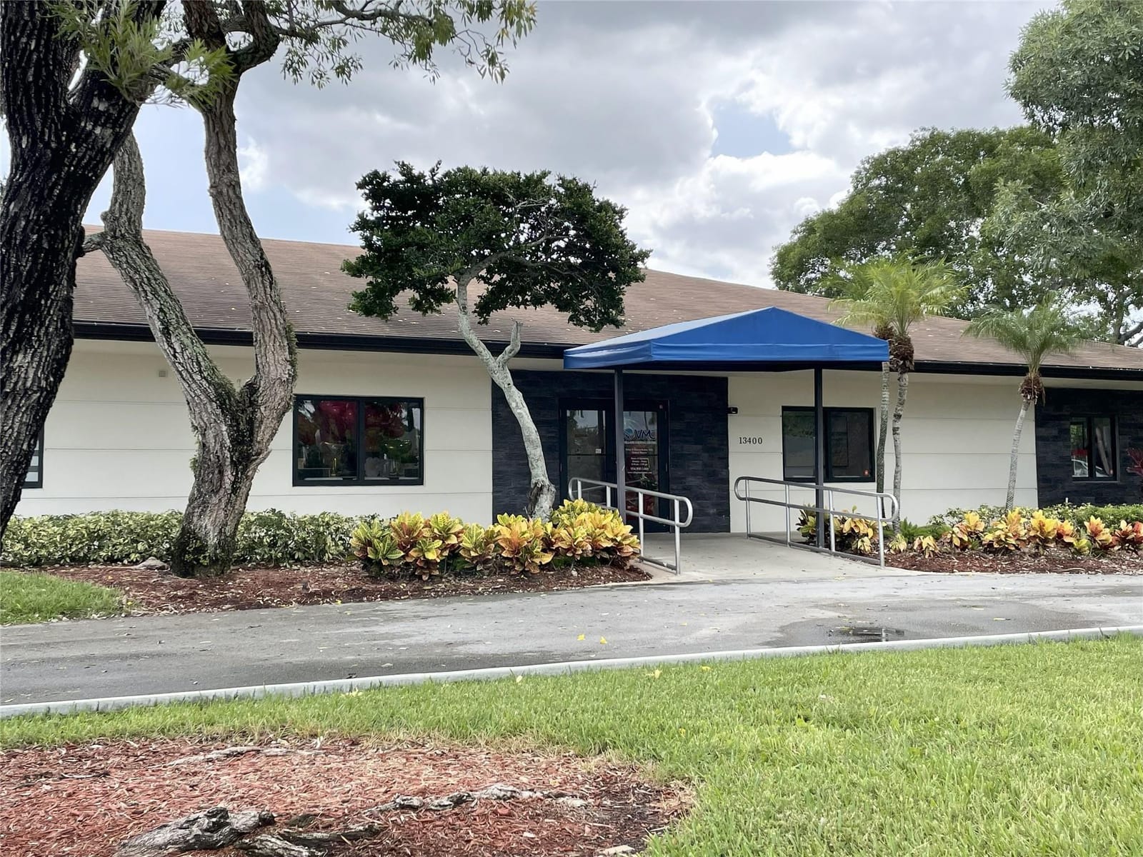 13155 SW 7th Court 305E, Pembroke Pines, FL 33027 photo 22