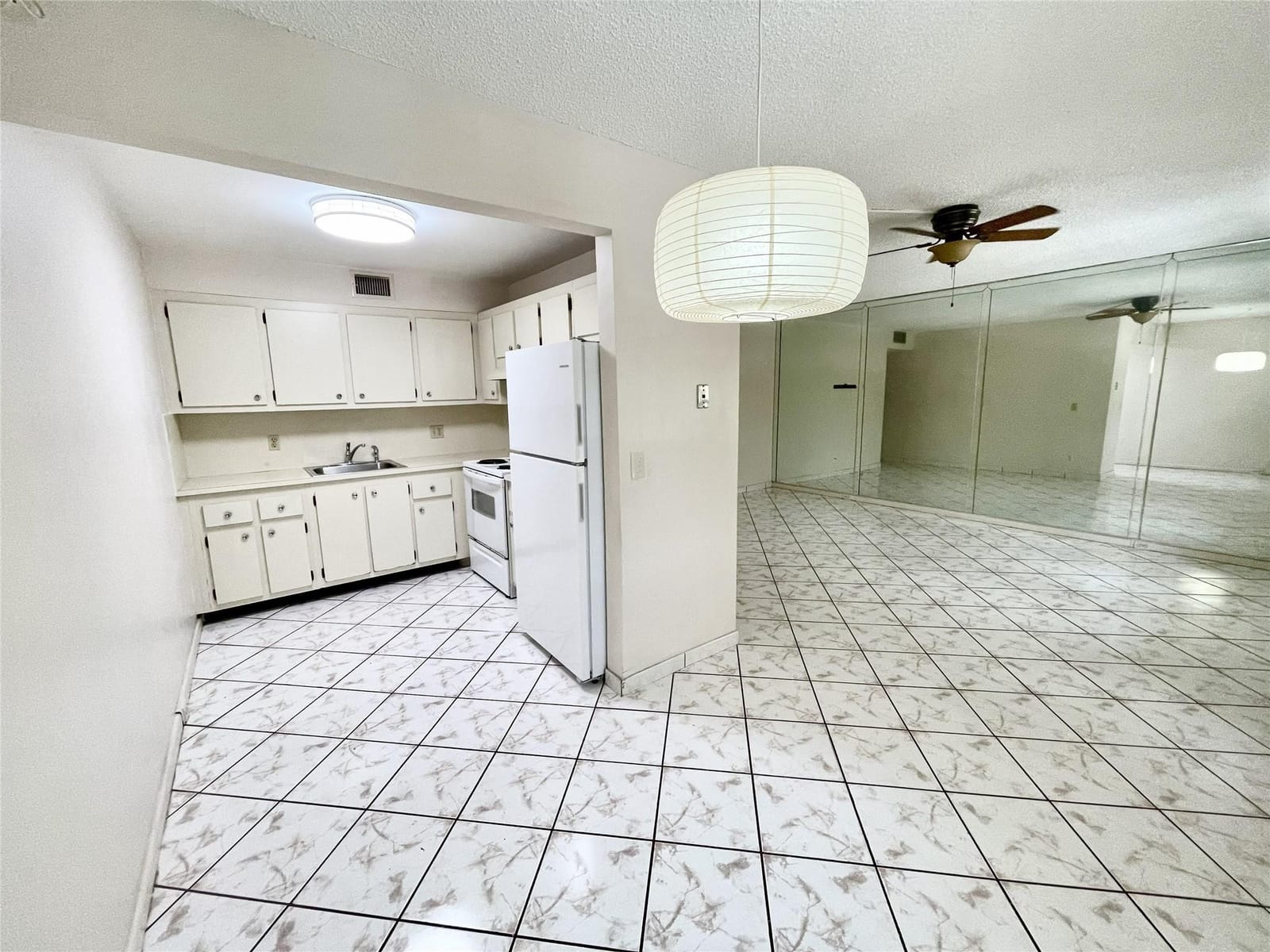 13155 SW 7th Court 305E, Pembroke Pines, FL 33027 photo 5