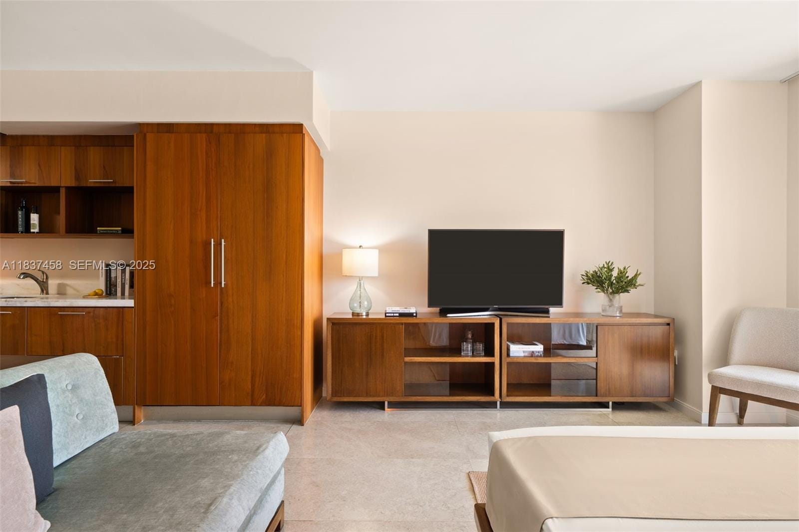 50 Biscayne Boulevard 411 — photo 3