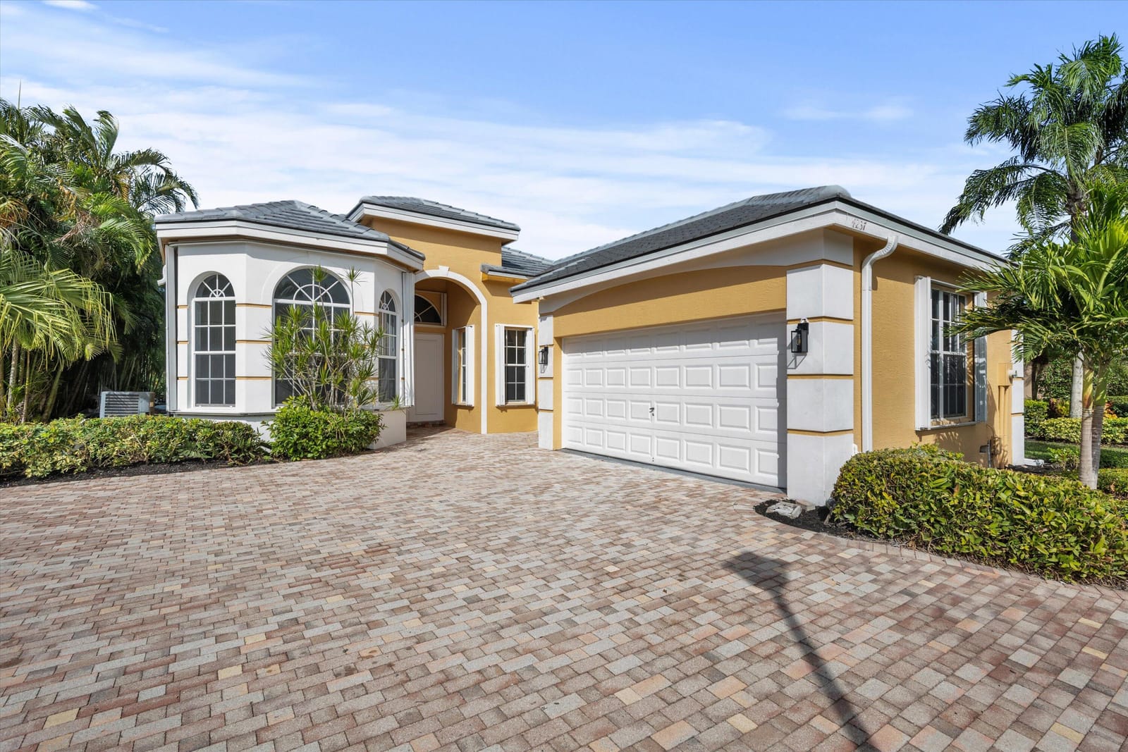 4237 Imperial Isle Drive — photo 3