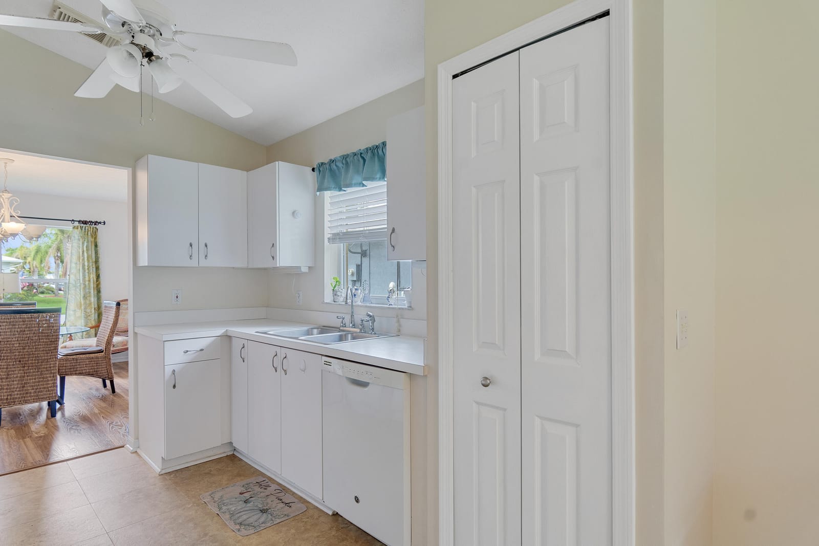 14406 Aguila Avenue — photo 9