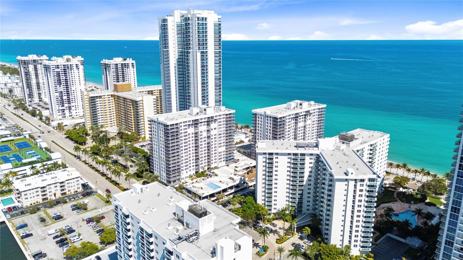 3001 S Ocean Drive 333 — photo 2