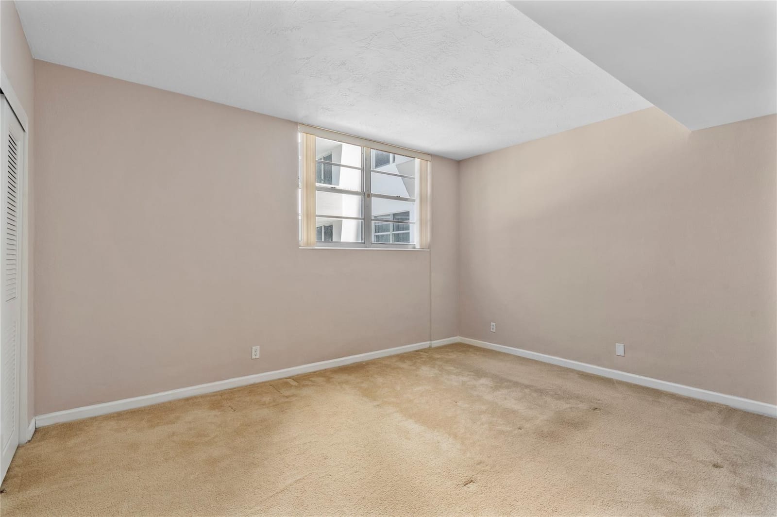 3001 S Ocean Drive 333, Hollywood, FL 33019 photo 14