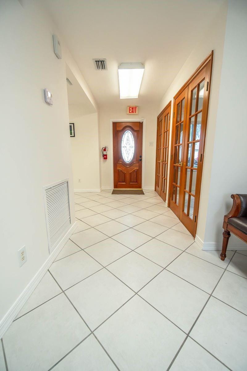 18 NE 2nd Avenue, Dania Beach, FL 33004 photo 18
