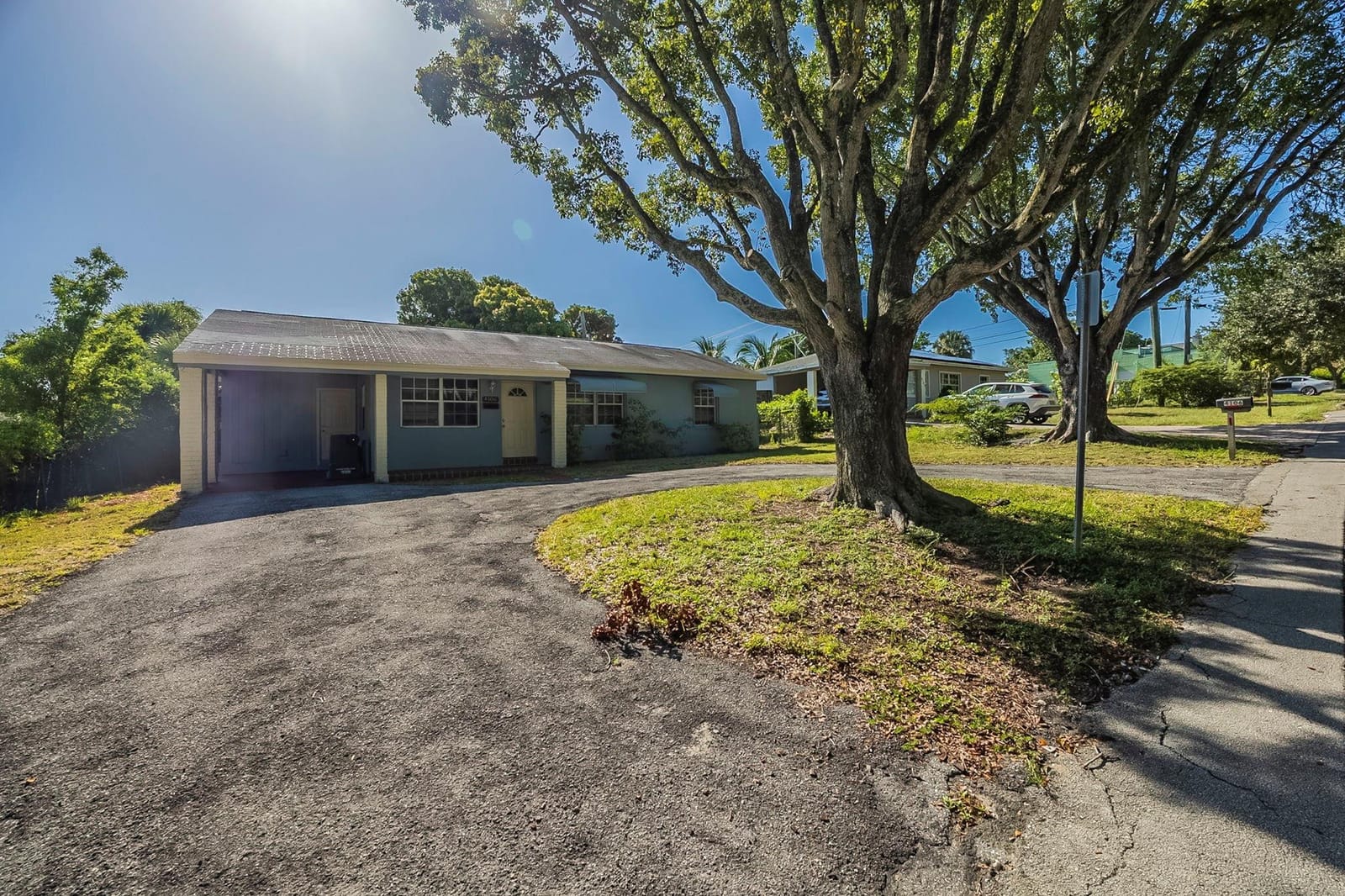 4106 N Terrace Drive, West Palm Beach, FL 33407