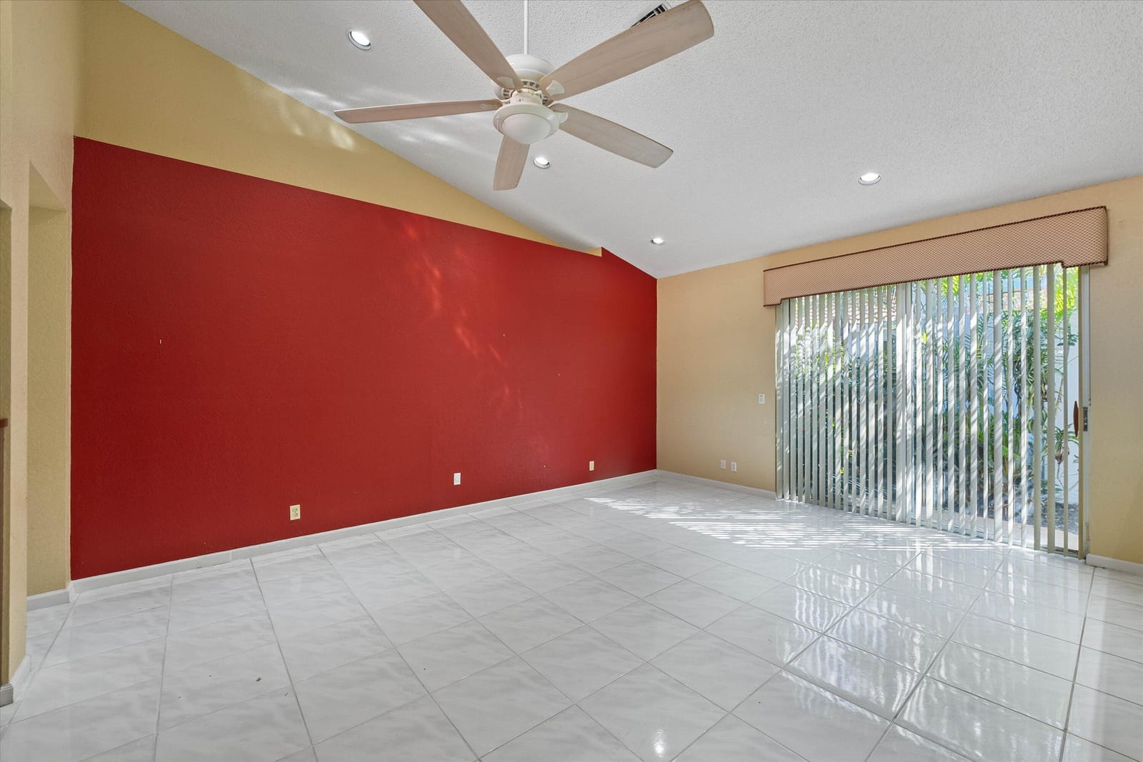 10860 Fairmont Village Drive — photo 11